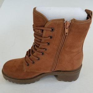 Bamboo Boots | Brown | Size: 8 1/2